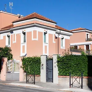 I Villini Del Pigneto Rome